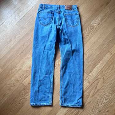 Vintage 2001 Levi's 505 Jeans Light Wash Blue Ess… - image 1