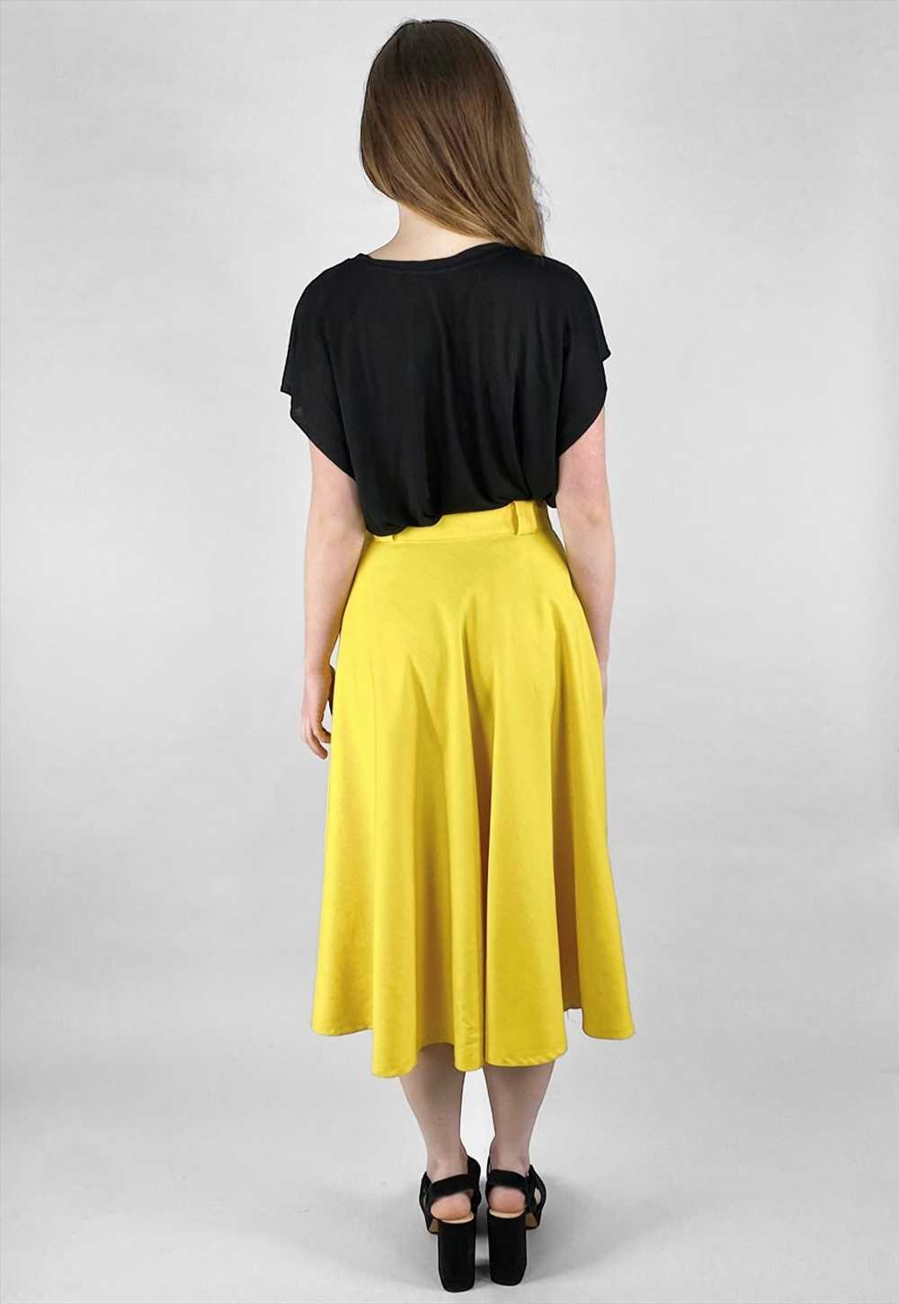80's Bright Yellow Vintage Ladies Wrap Midi Skirt - image 4