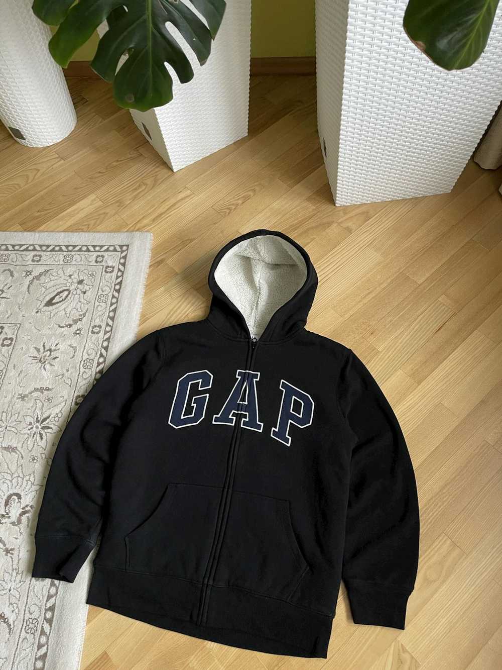 Gap × Streetwear × Vintage Vintage Y2K GAP Sherpa… - image 2