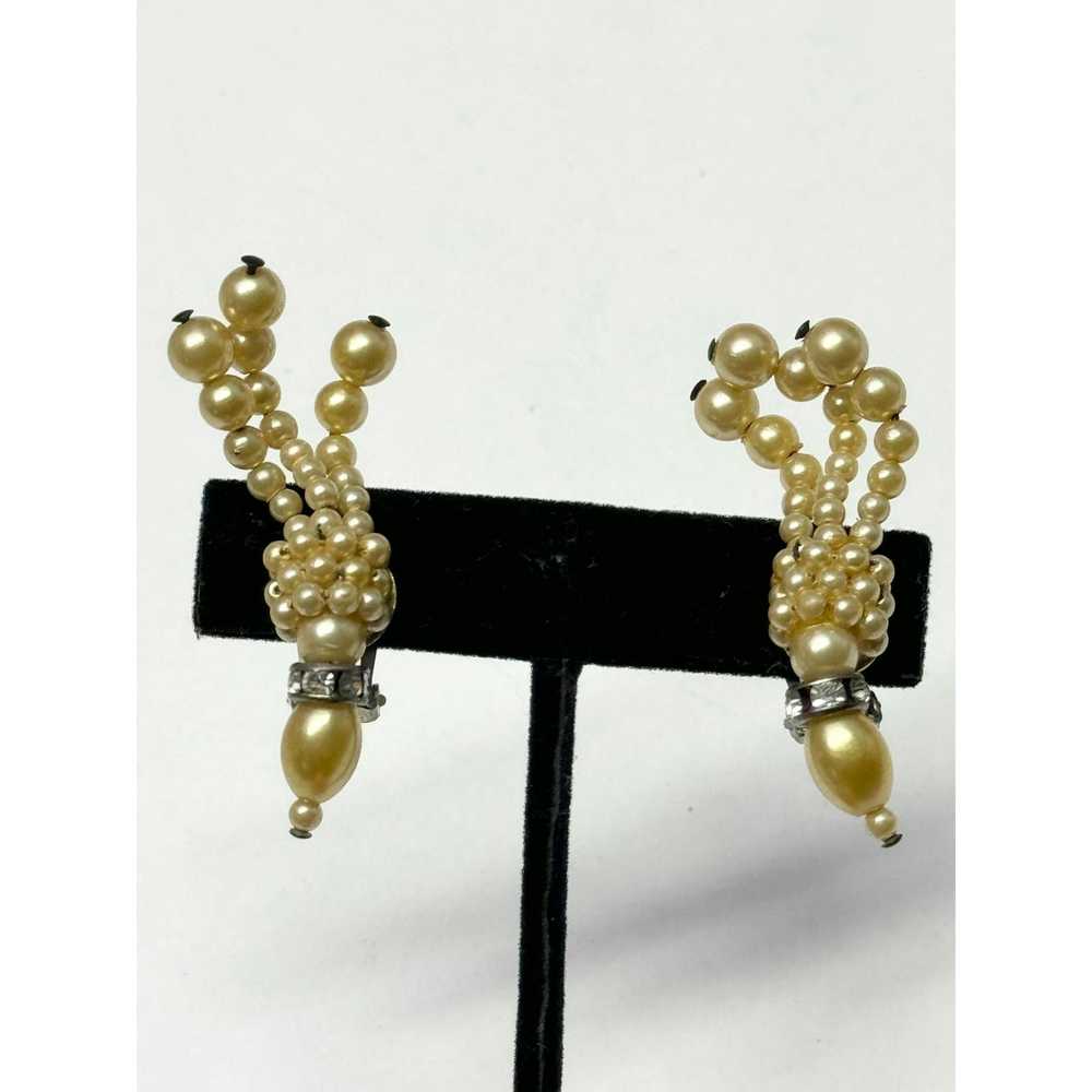 Vintage Vintage rhinestone faux pearl earrings - image 2