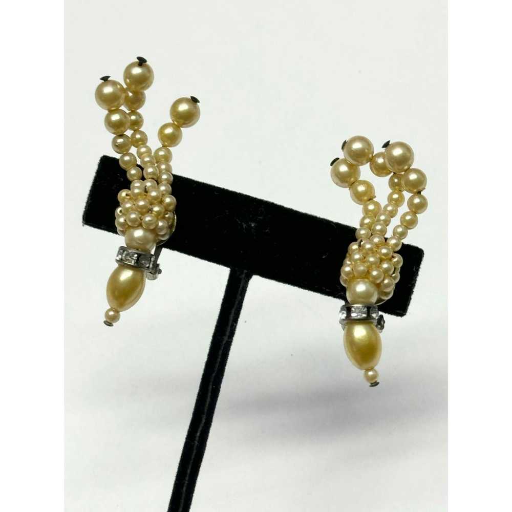 Vintage Vintage rhinestone faux pearl earrings - image 3