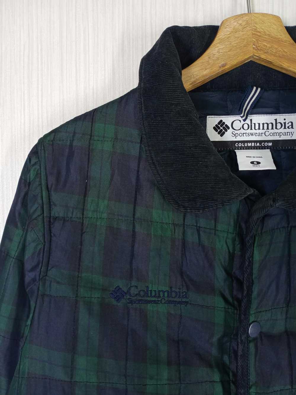 Columbia × Sportswear × Streetwear Rare Vintage C… - image 4