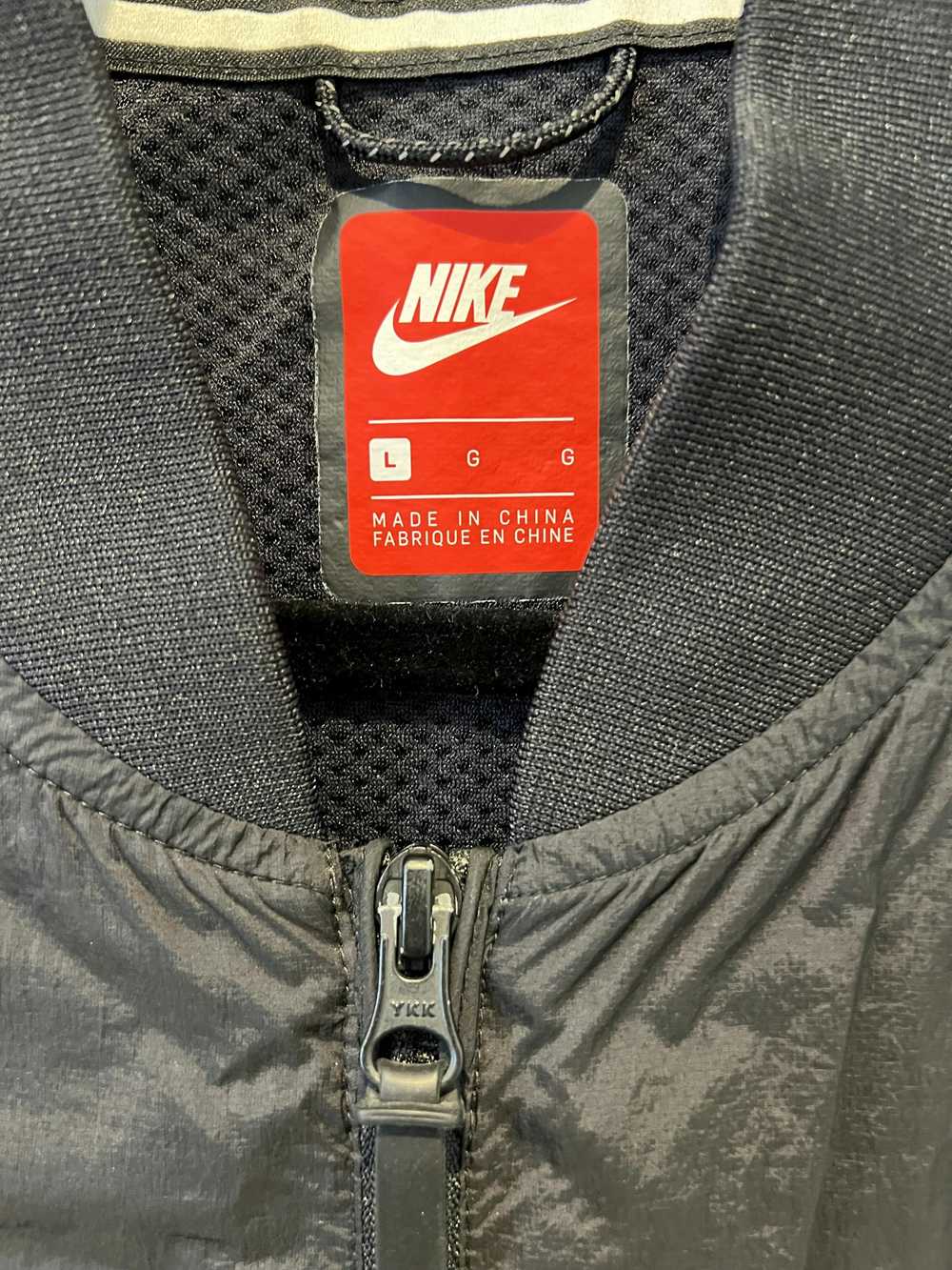 Nike Nike Bomber Zip Jacket Large - image 2