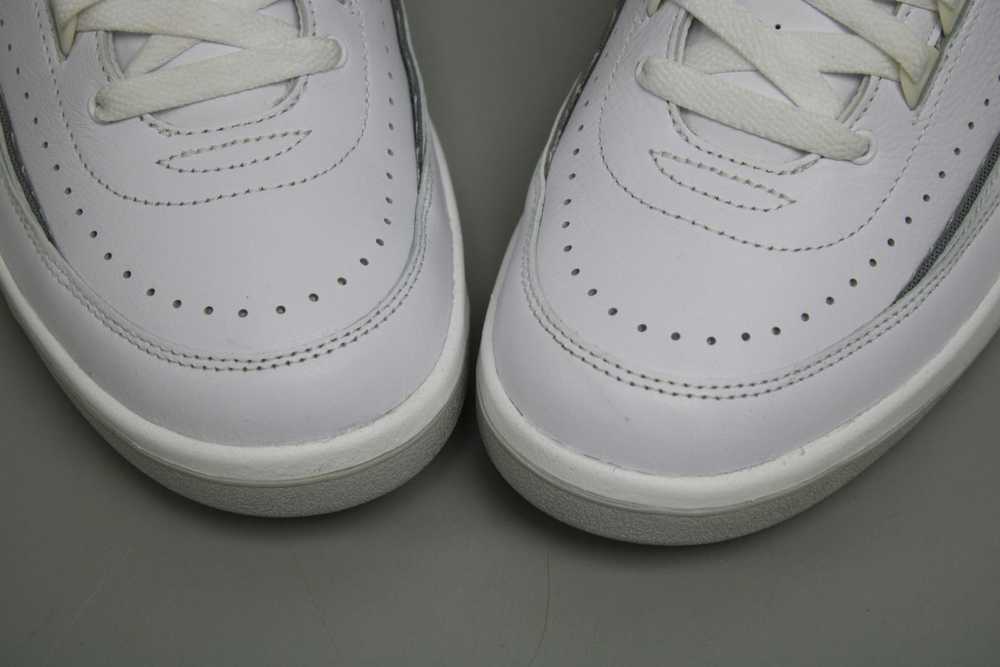 Jordan Brand Air Jordan 2 Retro White Cement Sz 9 - image 2
