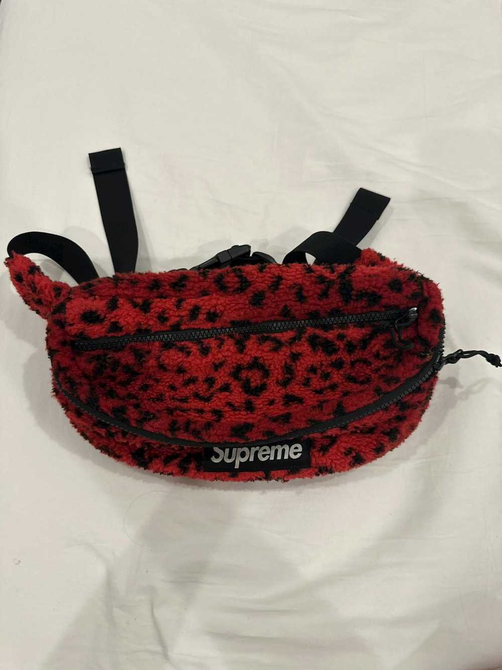 Supreme Supreme Leopard fleece waist bag - image 3