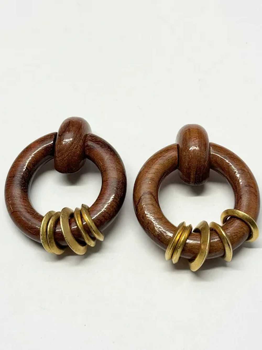 Vintage wood hoop clip on earrings - image 5