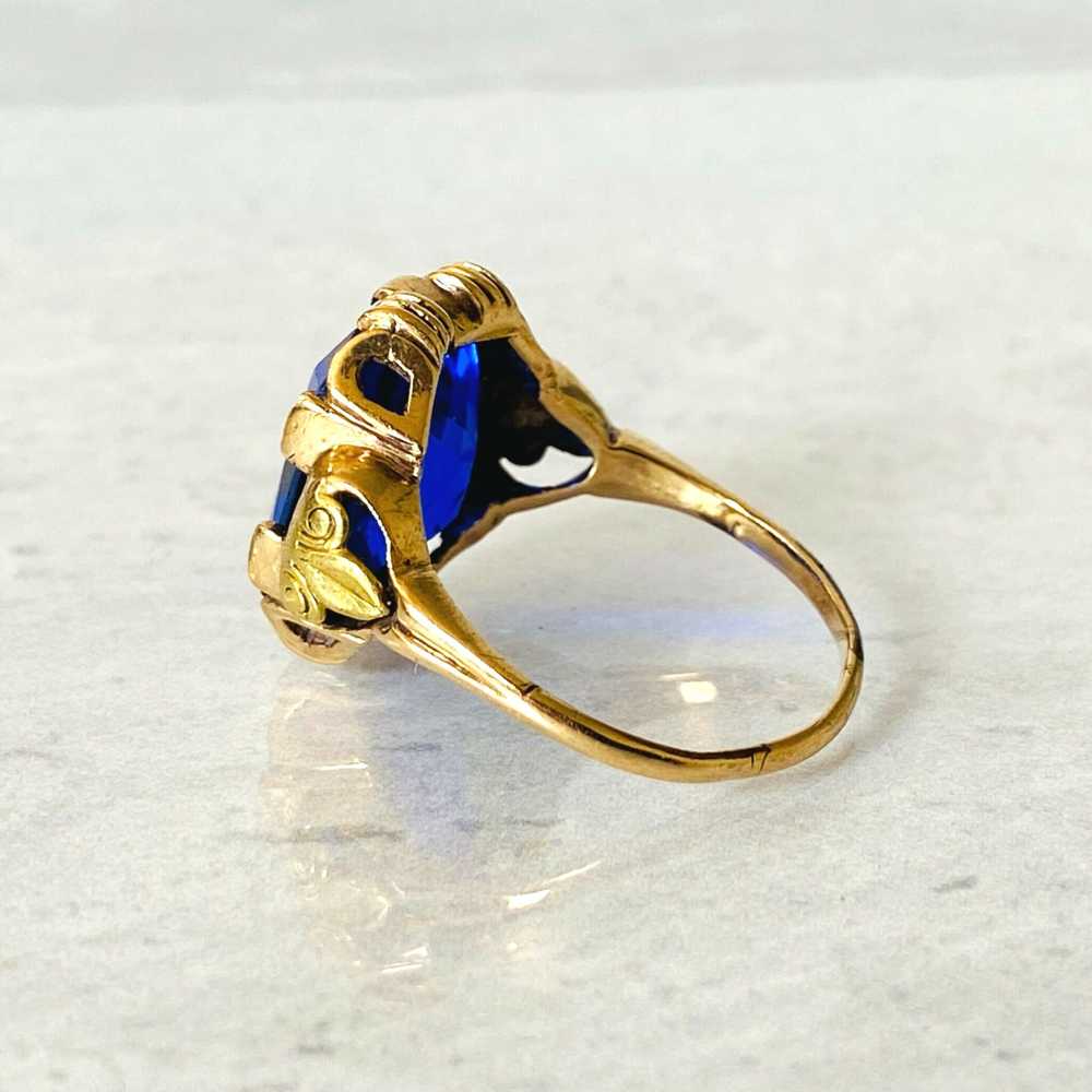 Antique Blue Sapphire Gold Ring - image 4