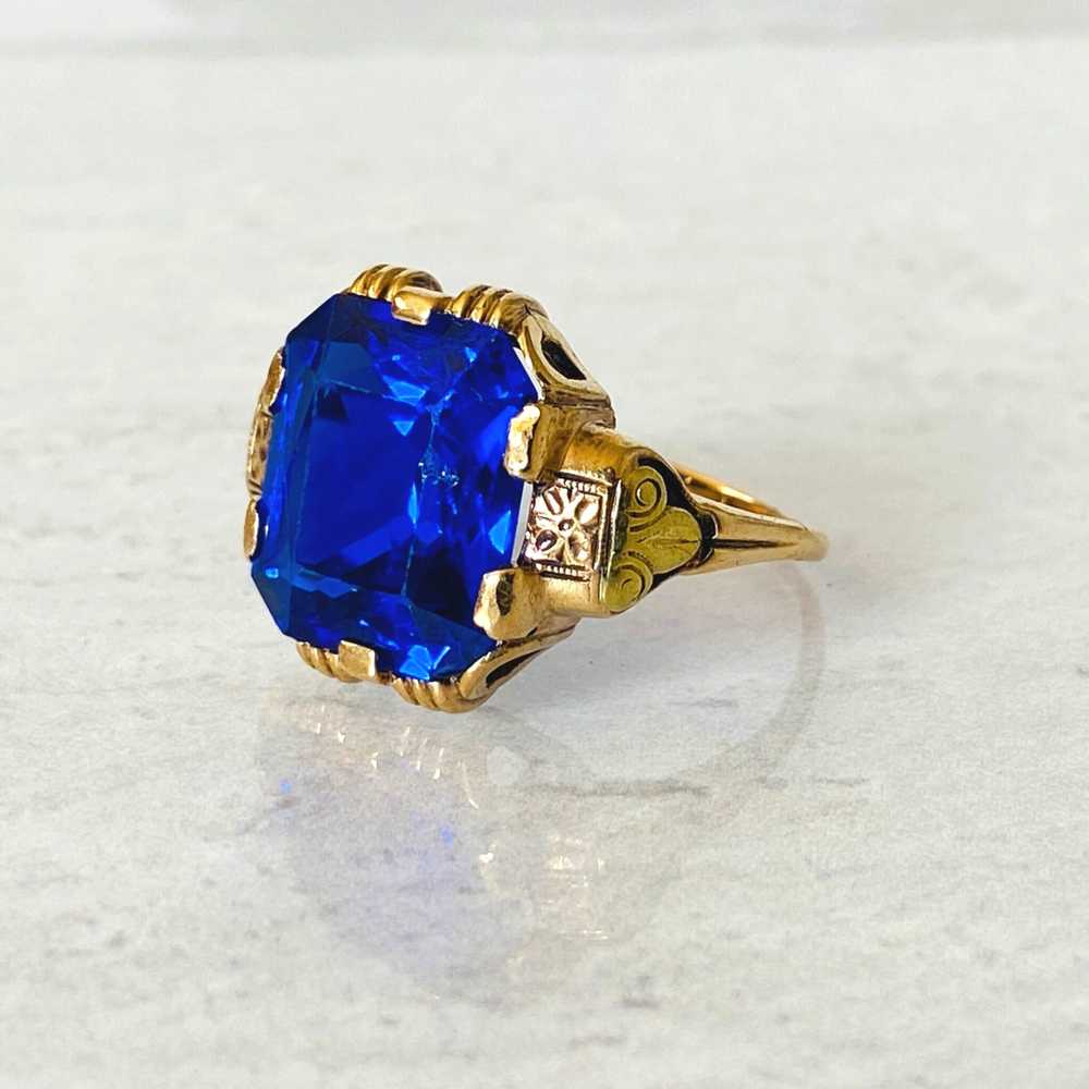 Antique Blue Sapphire Gold Ring - image 5
