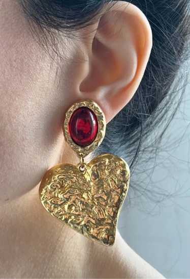gold tone heart clip ons