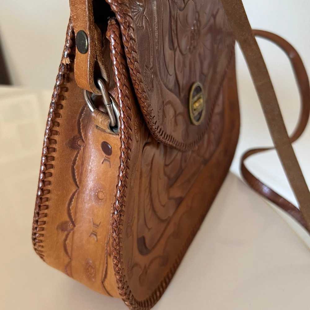 Vintage Mexican brown leather crossbody purse - image 4
