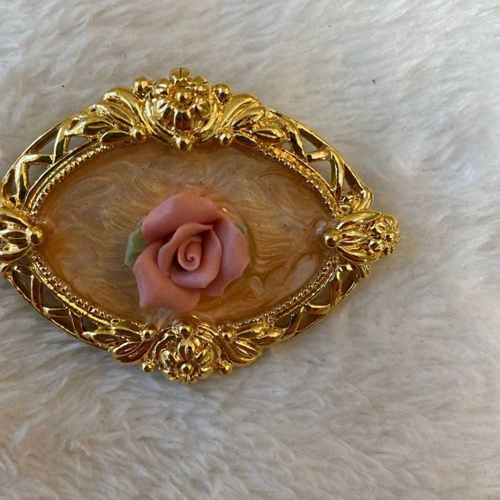 Brooch Pin with Raised Pink Rose Intricately Fram… - image 3