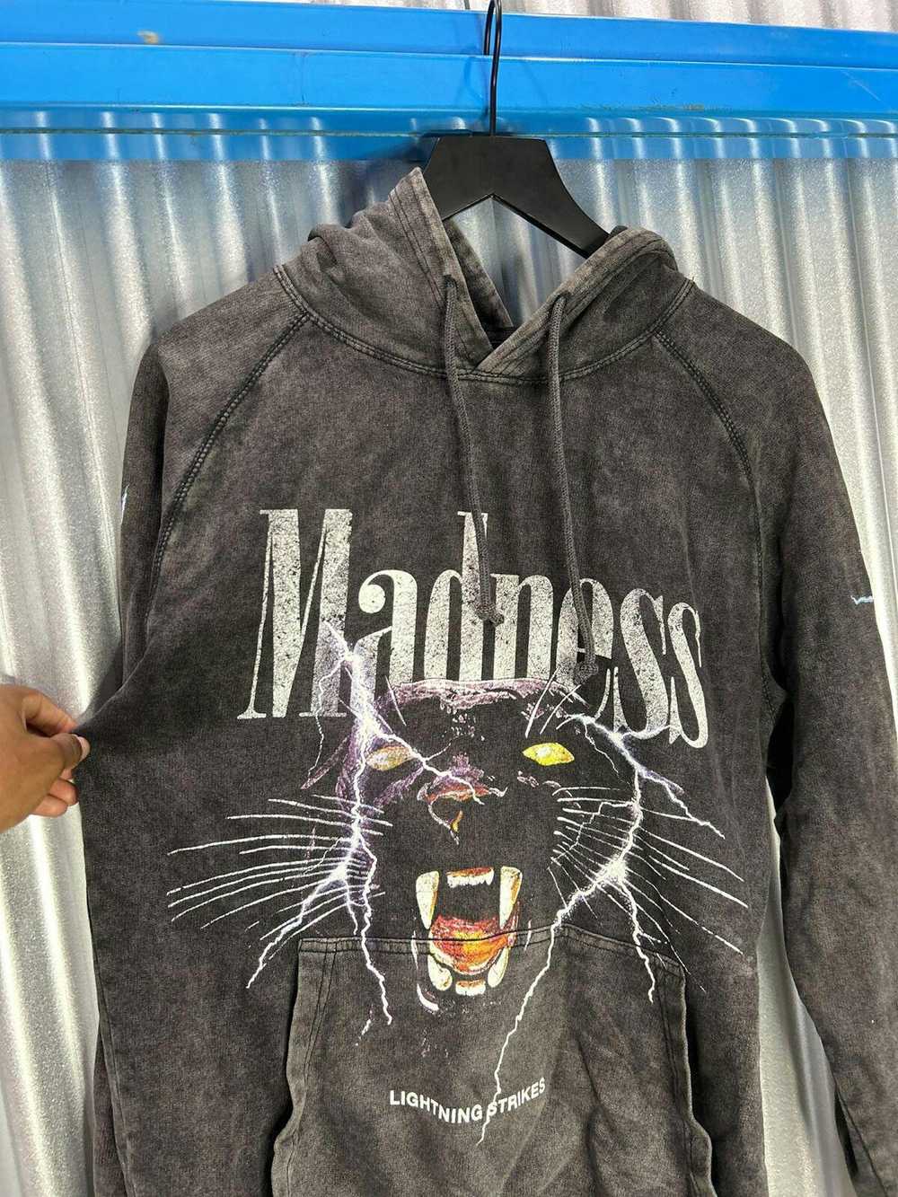 Designer Madness Lightning and Black Panther Grap… - image 5
