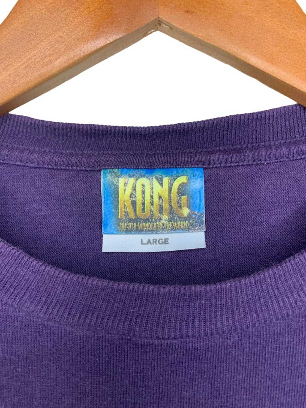 Vintage 2005 King Kong promotional Tee - image 3