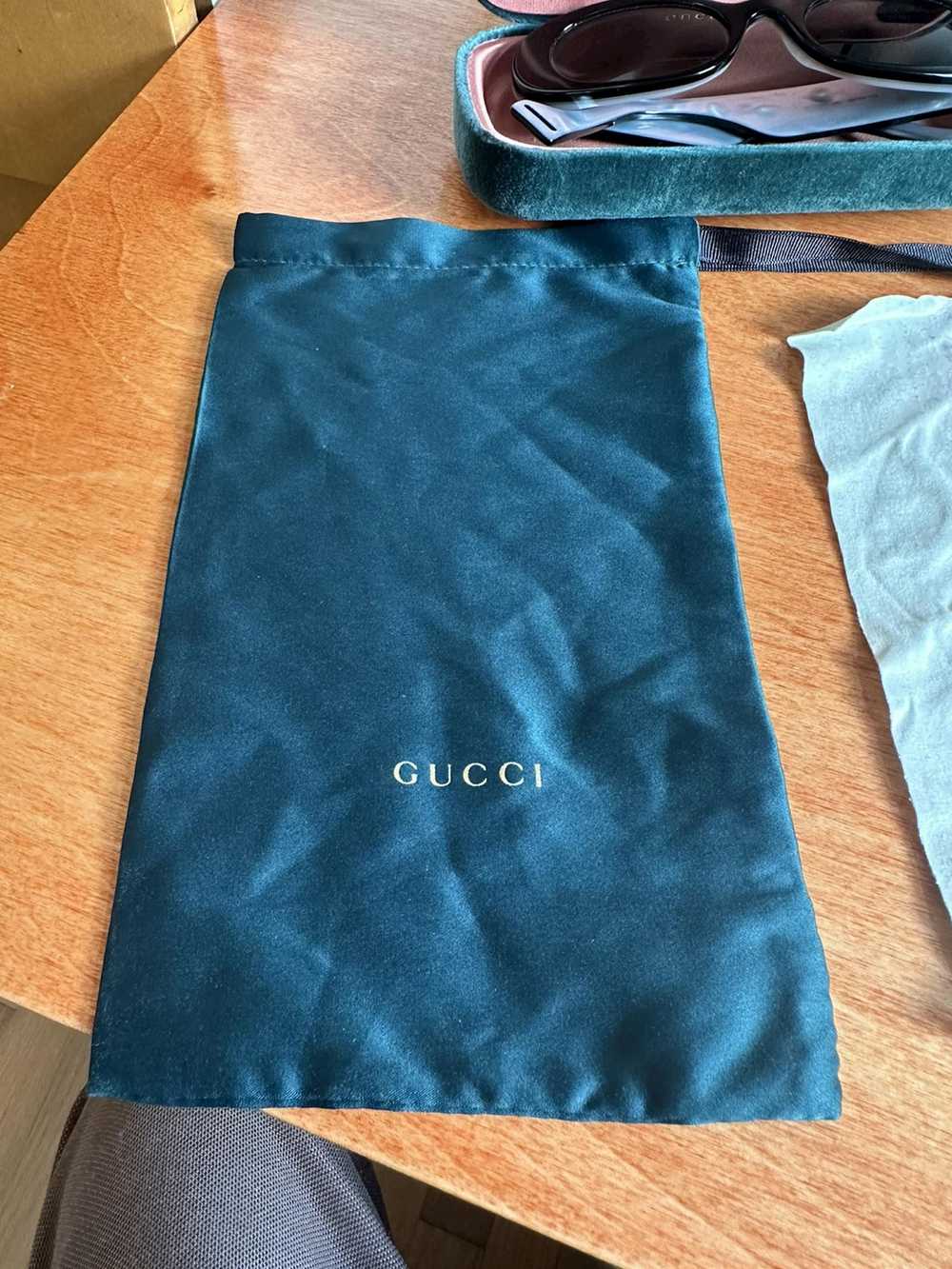 Gucci RARE Gucci Black Oval Sunglasses - image 10