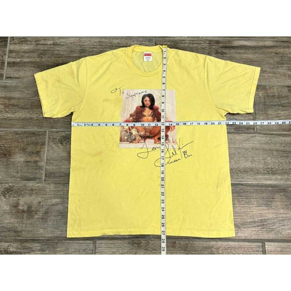 Supreme Supreme Lil Kim Queen Bee Shirt Hip Hop R… - image 3