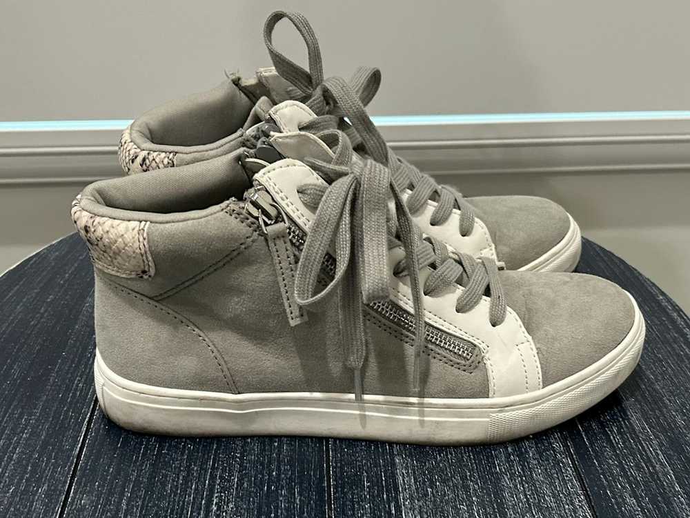 Other Universal Thread High Top Sneakers - image 6