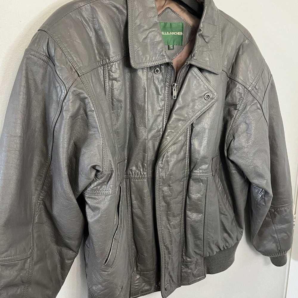 Hill & Archer Men's Vintage Leather Bomber Jacket… - image 2