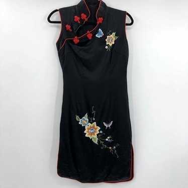 Vintage Black Asian Inspired Embroidered Floral S… - image 1