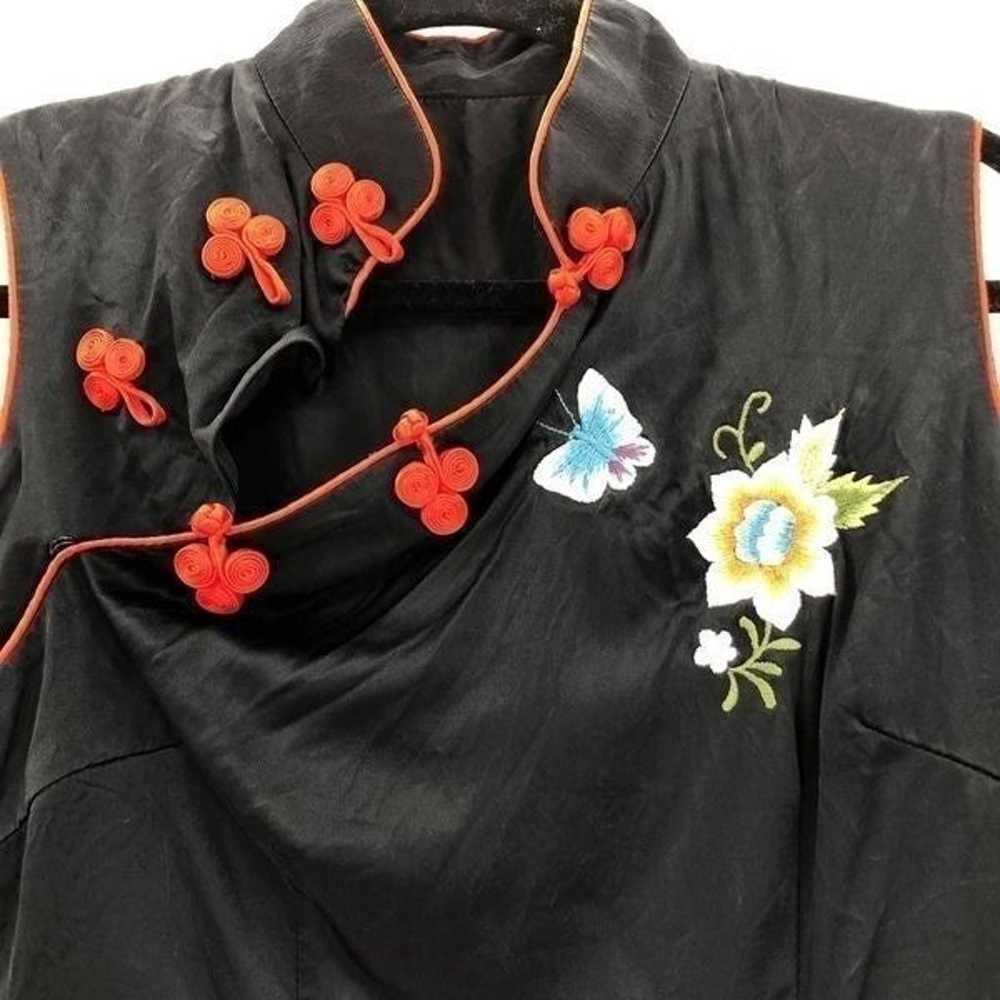 Vintage Black Asian Inspired Embroidered Floral S… - image 2
