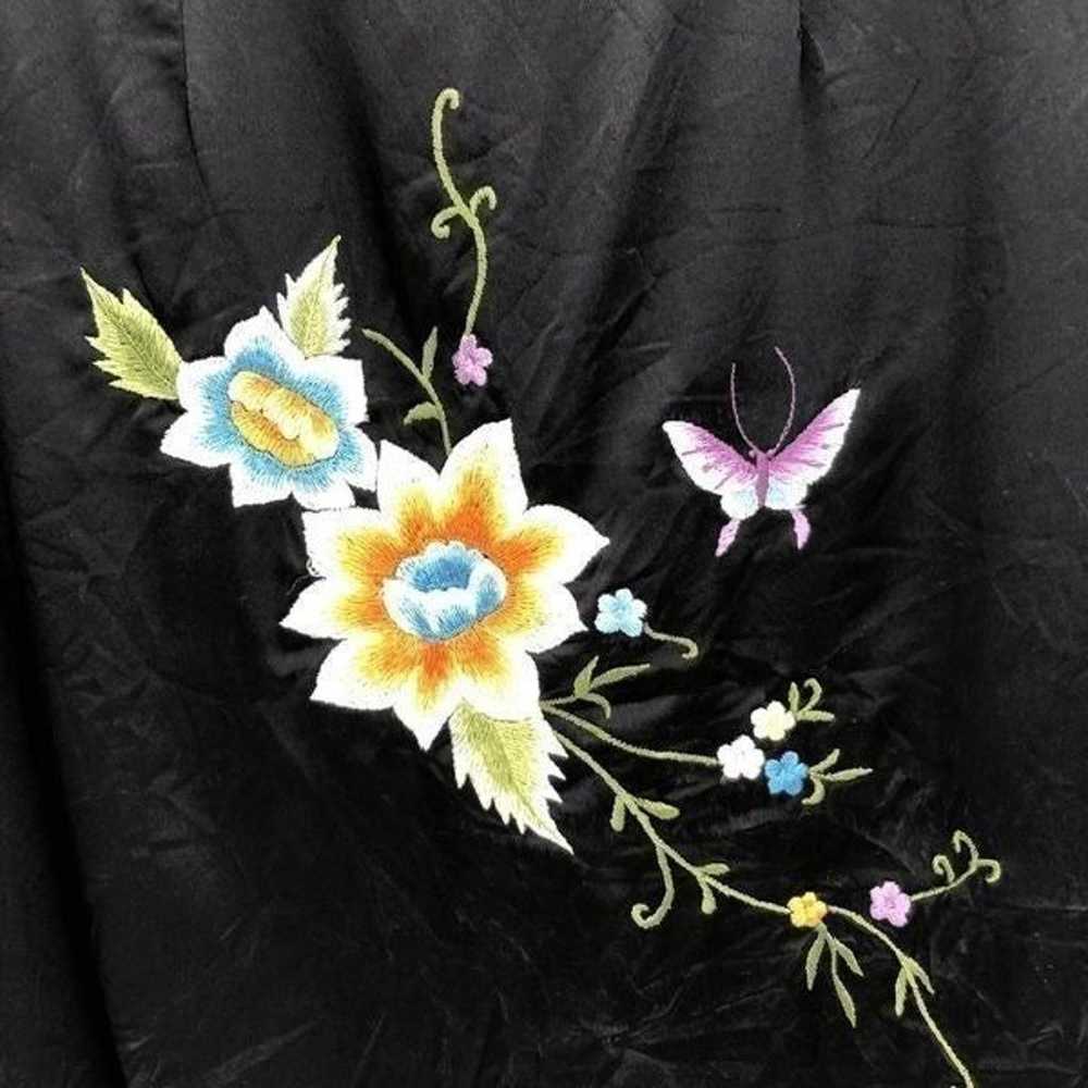 Vintage Black Asian Inspired Embroidered Floral S… - image 4