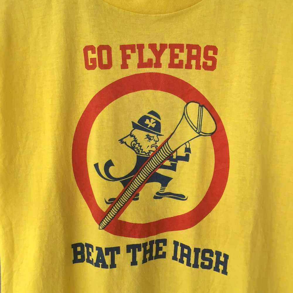 Vintage 1980’s Dayton Flyers vs. Notre Dame Fight… - image 3