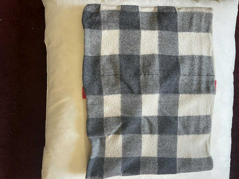 Burberry Classic Burberry Check Infinity scarf - image 3