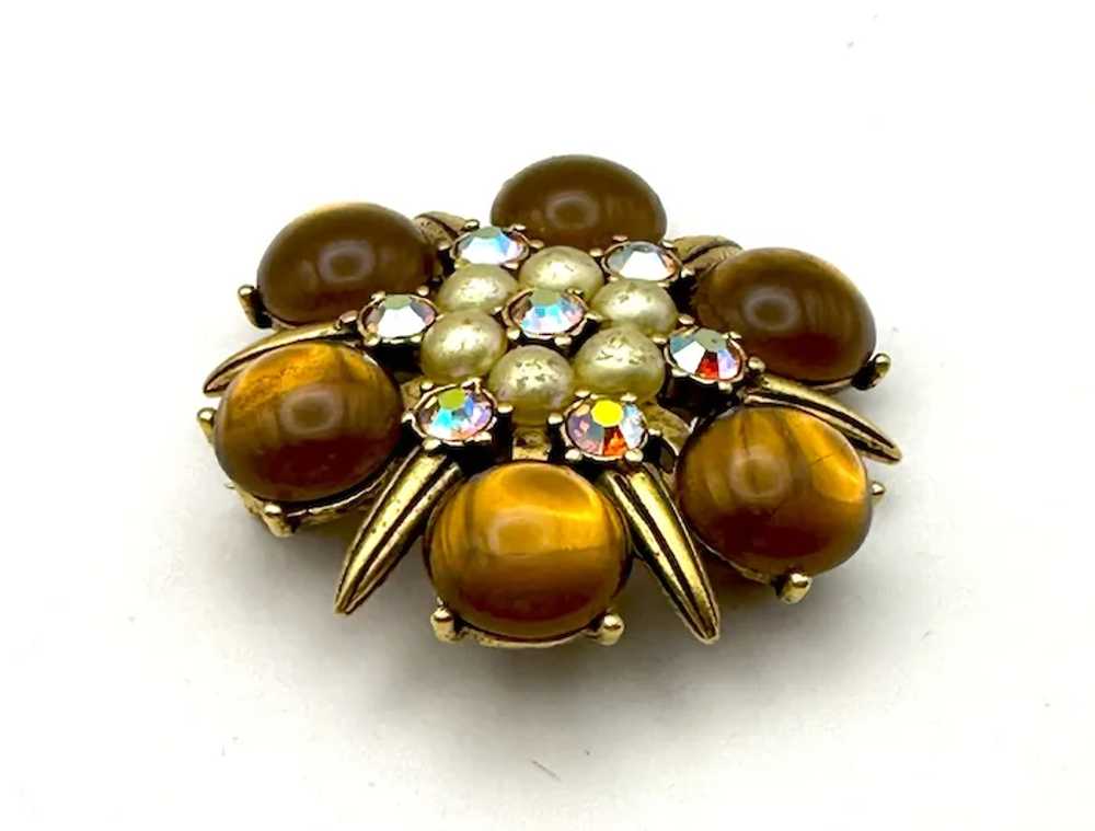 Brown and Goldtone Flower Brooch with Pretty Faux… - image 7