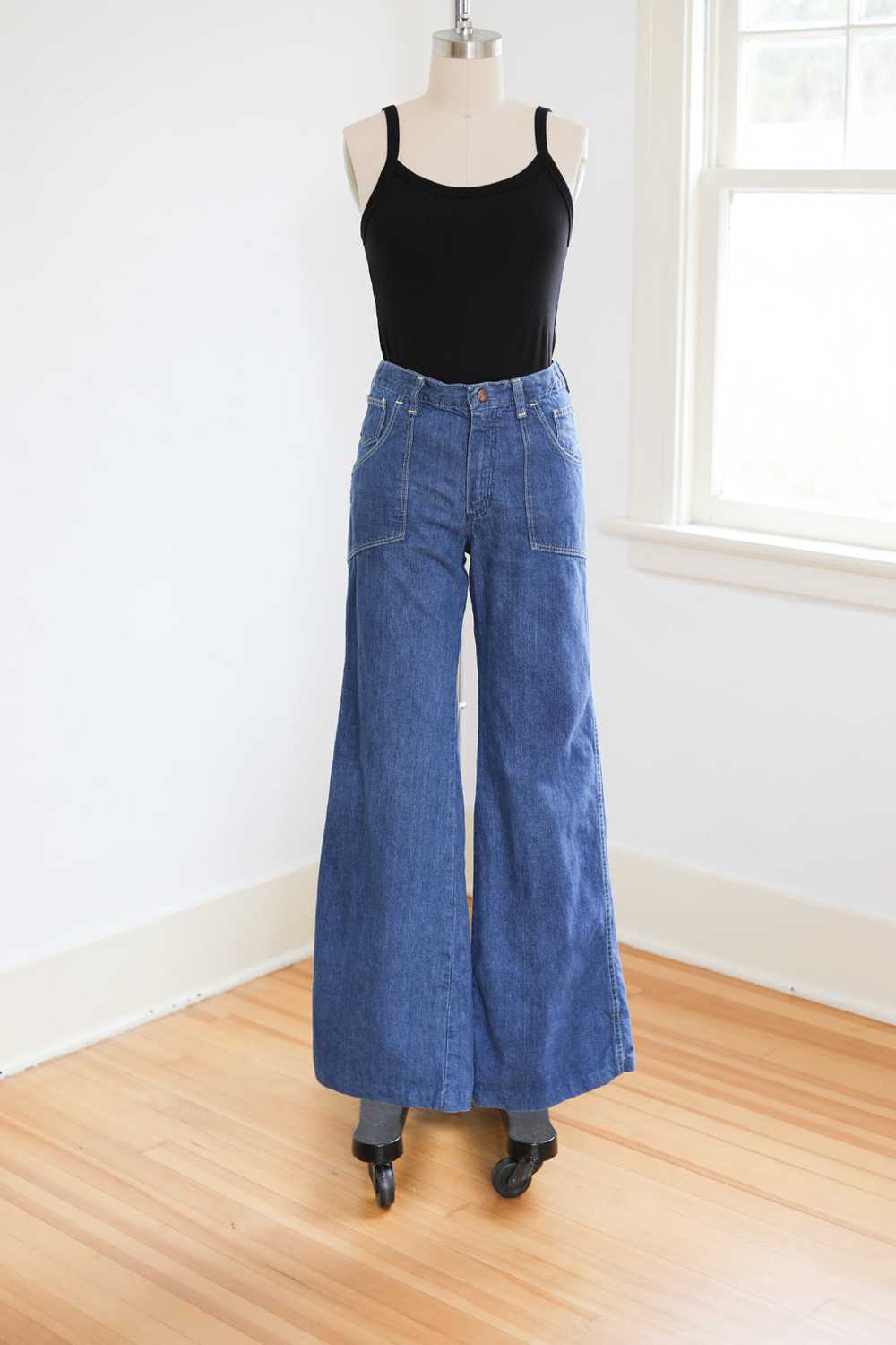 Vintage 1970s Medium Wash Denim Jeans - MAVERICK … - image 1