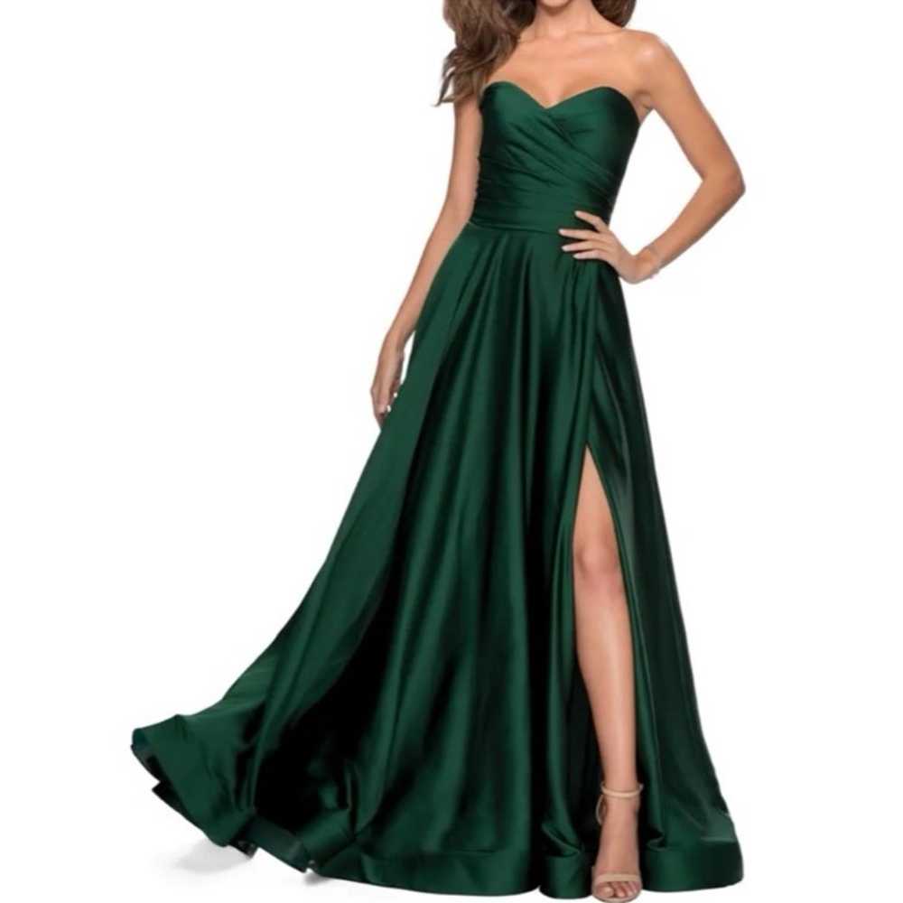 La Femme Satin Gown Size 10 Nwot $368 - image 1