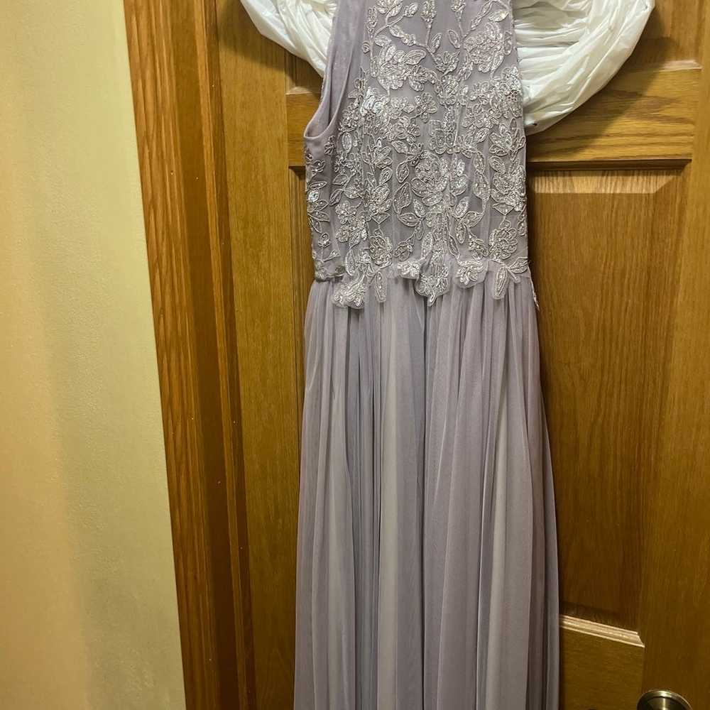 Beautiful long formal prom dress size 3 - image 3