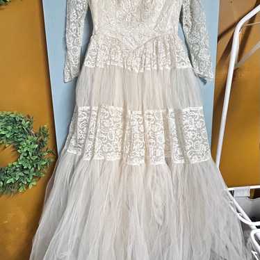 Vintage Tullle Lace Beautiful Romantic off the sh… - image 1
