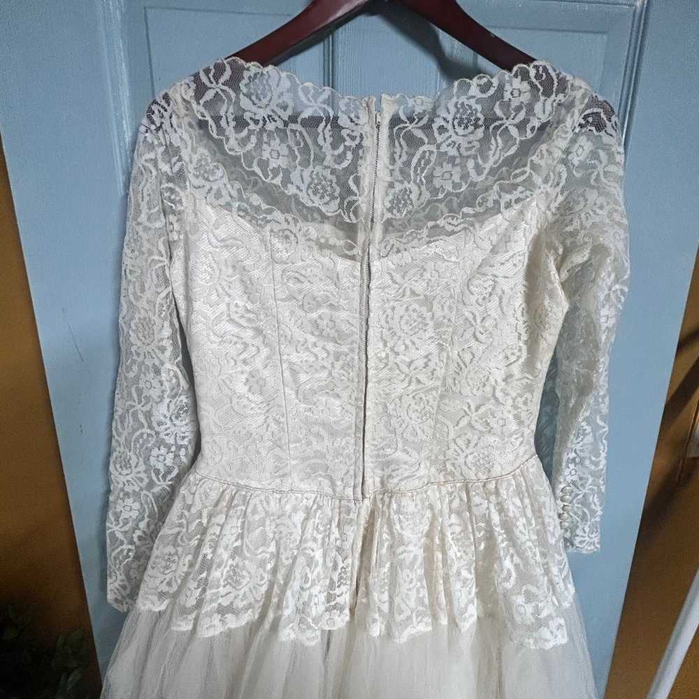 Vintage Tullle Lace Beautiful Romantic off the sh… - image 6