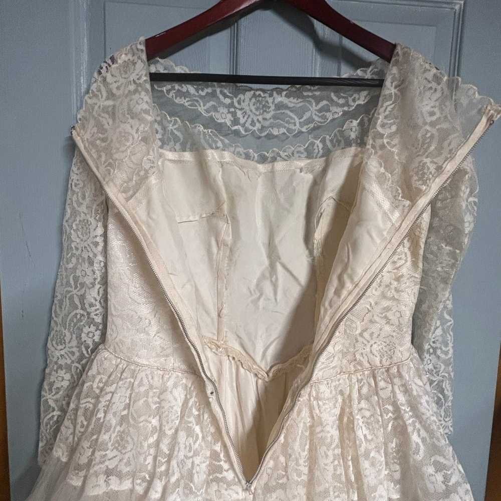 Vintage Tullle Lace Beautiful Romantic off the sh… - image 7