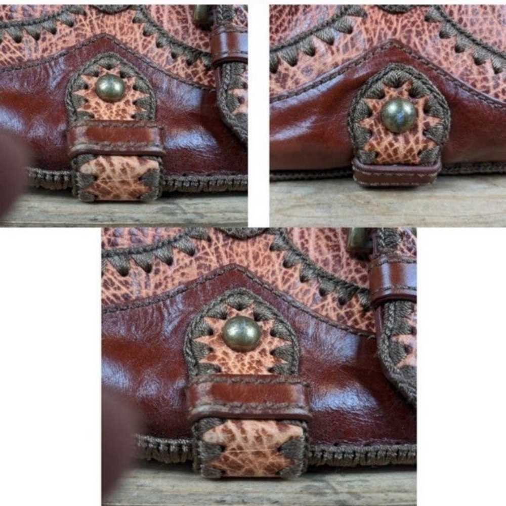 Leather Isabella Fiore purse - image 11