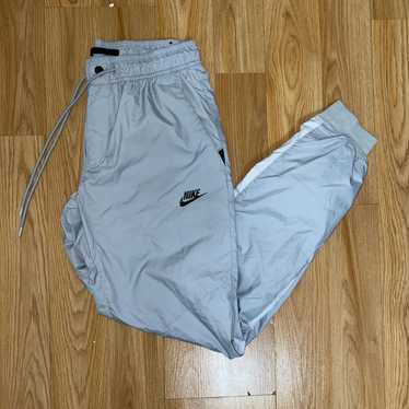 Womens NIKE Pants Large Nylon Windbreaker Track Pants 