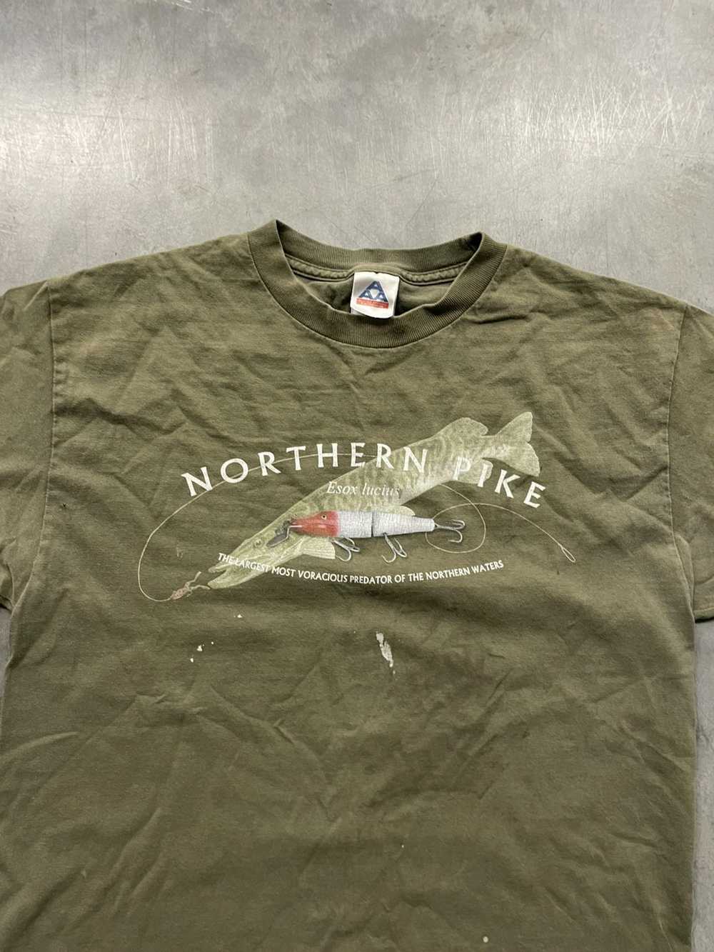 Vintage Vintage Y2K Northern Pike Fishing T Shirt - image 2