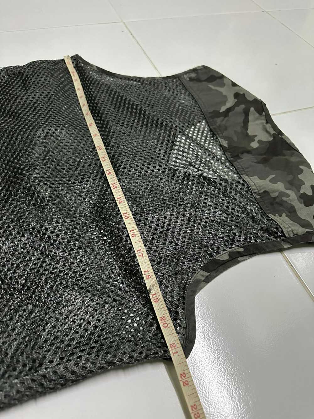 Japanese Brand Nepuca camo tactical fishing vest - image 5