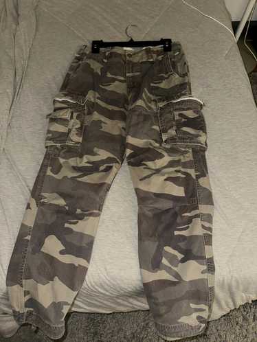 Abercrombie & Fitch MENS BAGGY CAMO CARGO PANTS