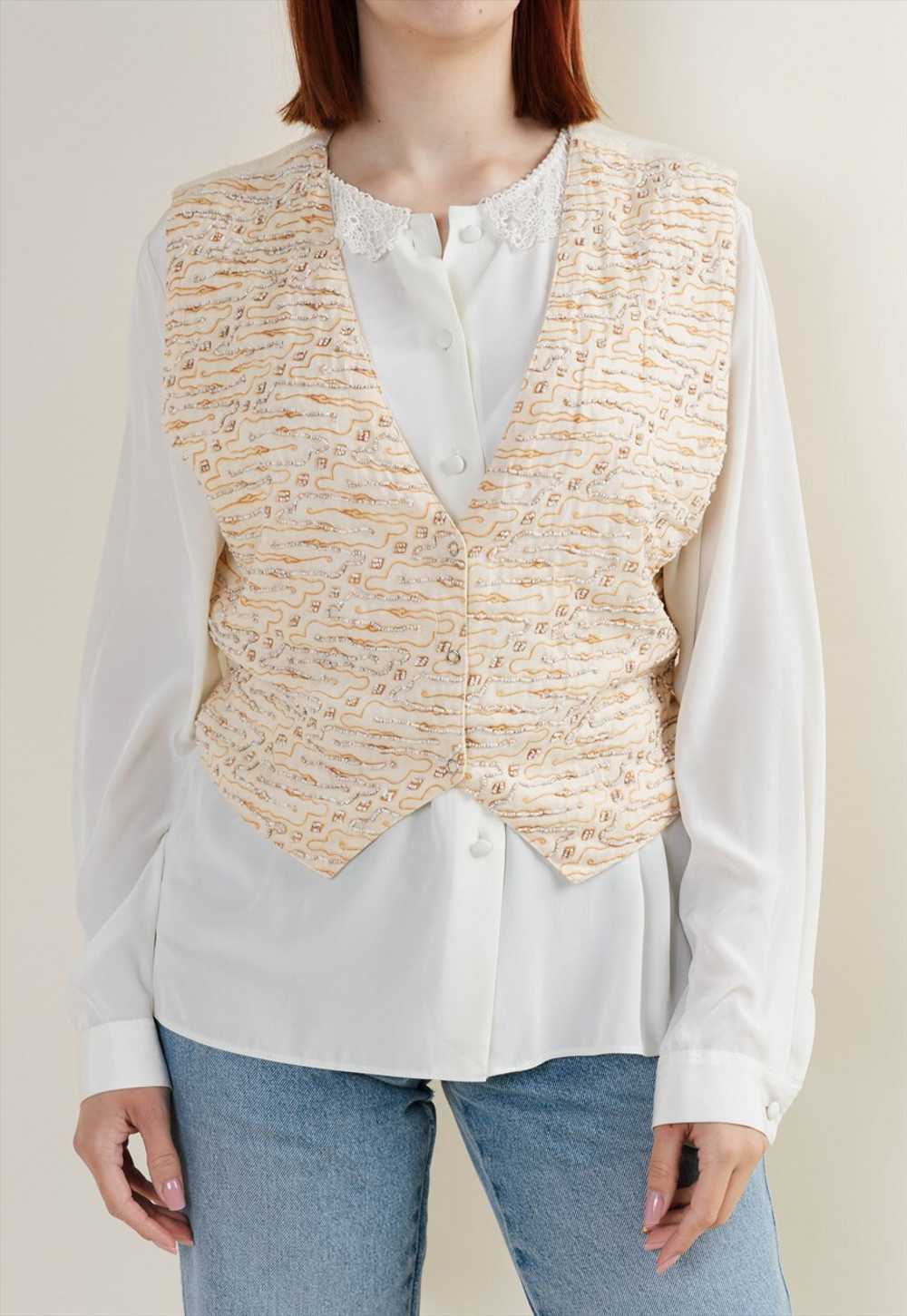Vintage 90s V-Neck Beaded Cotton Women Vest in Cr… - image 2