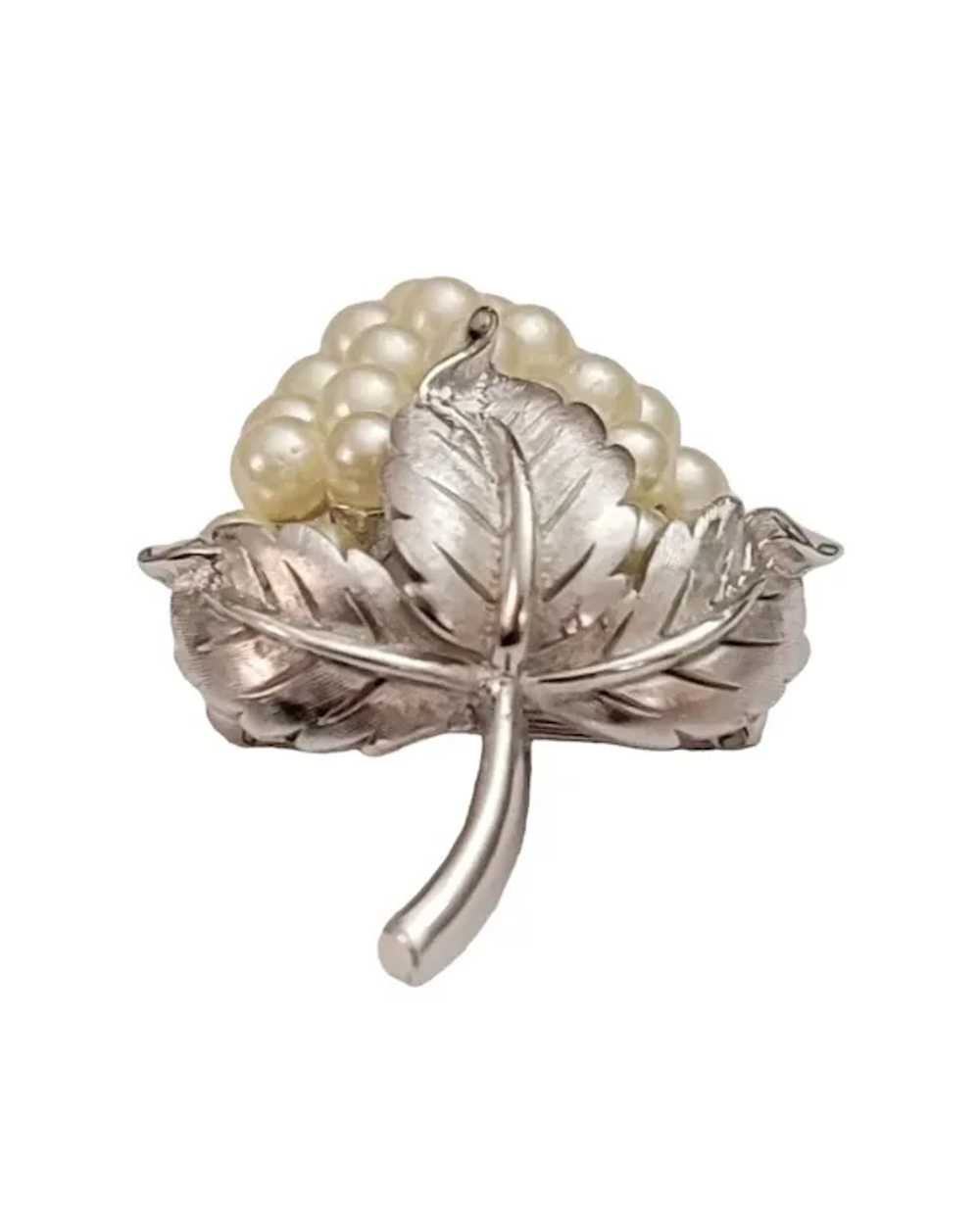 Trifari Crown Over T Silver Tone Faux Pearl Grape… - image 5