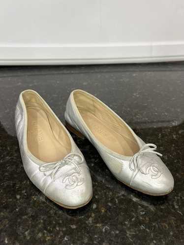 Chanel silver ballet shoes - Gem