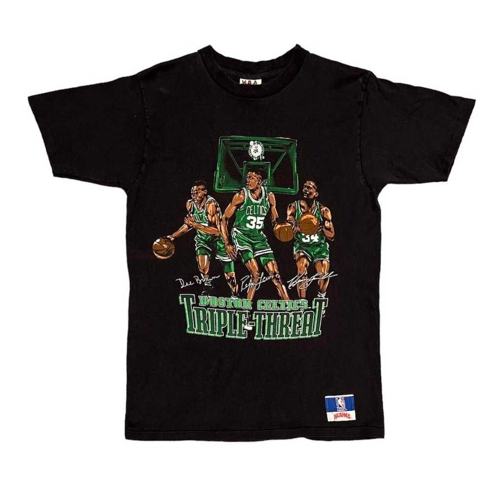 Vintage 90s Boston CELTICS T-Shirt - Nutmeg NBA T… - image 2