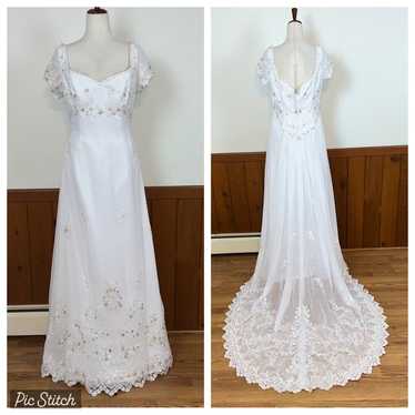 Beautiful Moonlight Chiffon Wedding Gown!