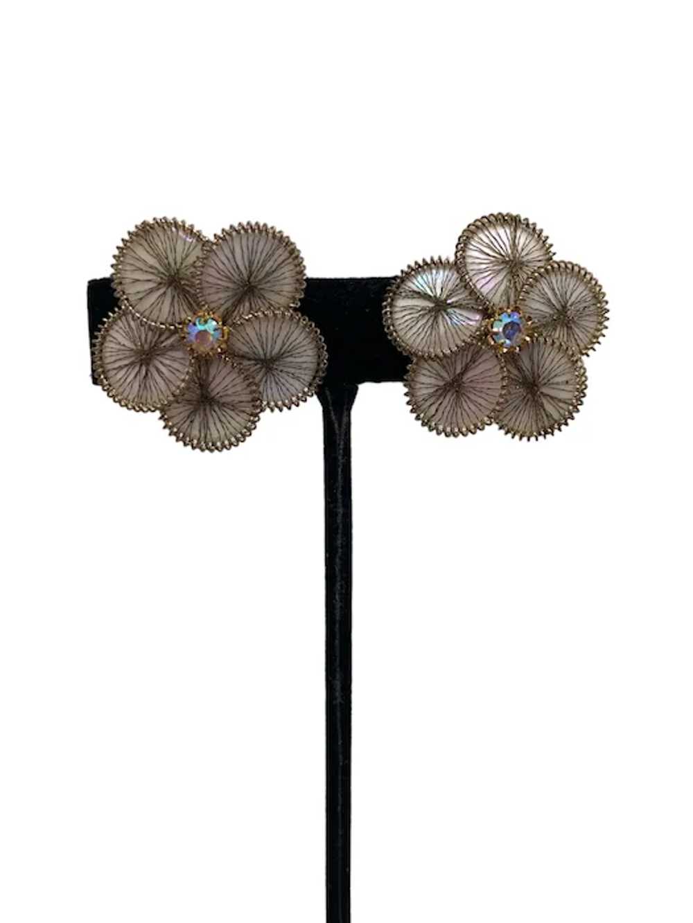 Vintage 1960’s Thread Wrapped Flower Clip On Earr… - image 2