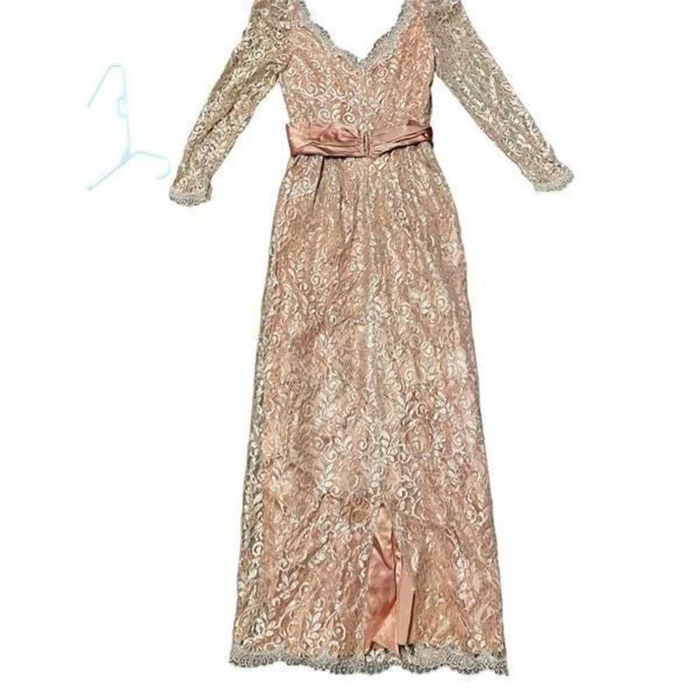 Vintage 1950’s Peachy gold lace cross chest gown … - image 3
