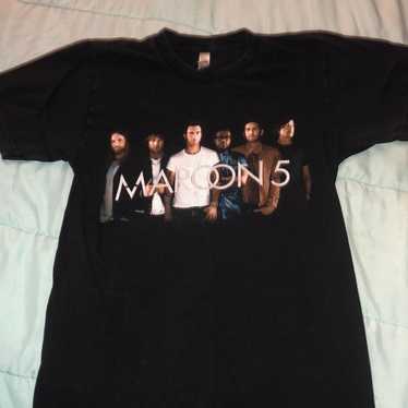 Maroon 5 concert t-shirt