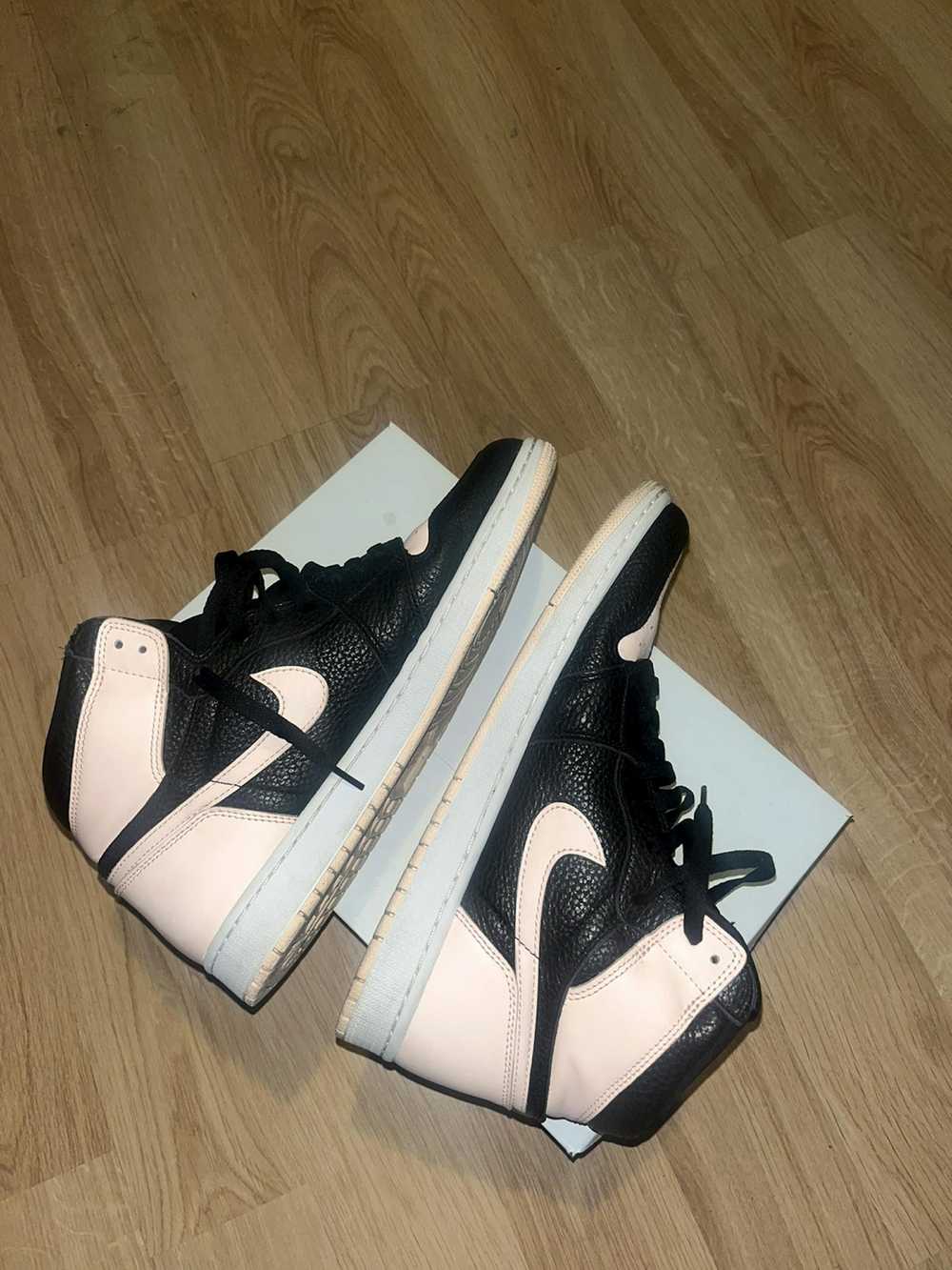 Nike Jordan 1 Crimson Tint - image 4