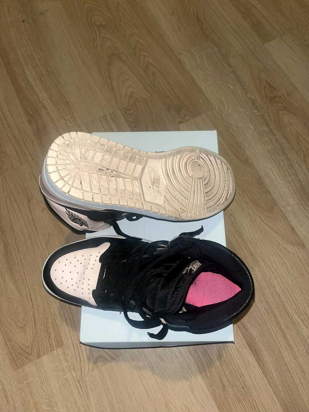 Nike Jordan 1 Crimson Tint - image 6