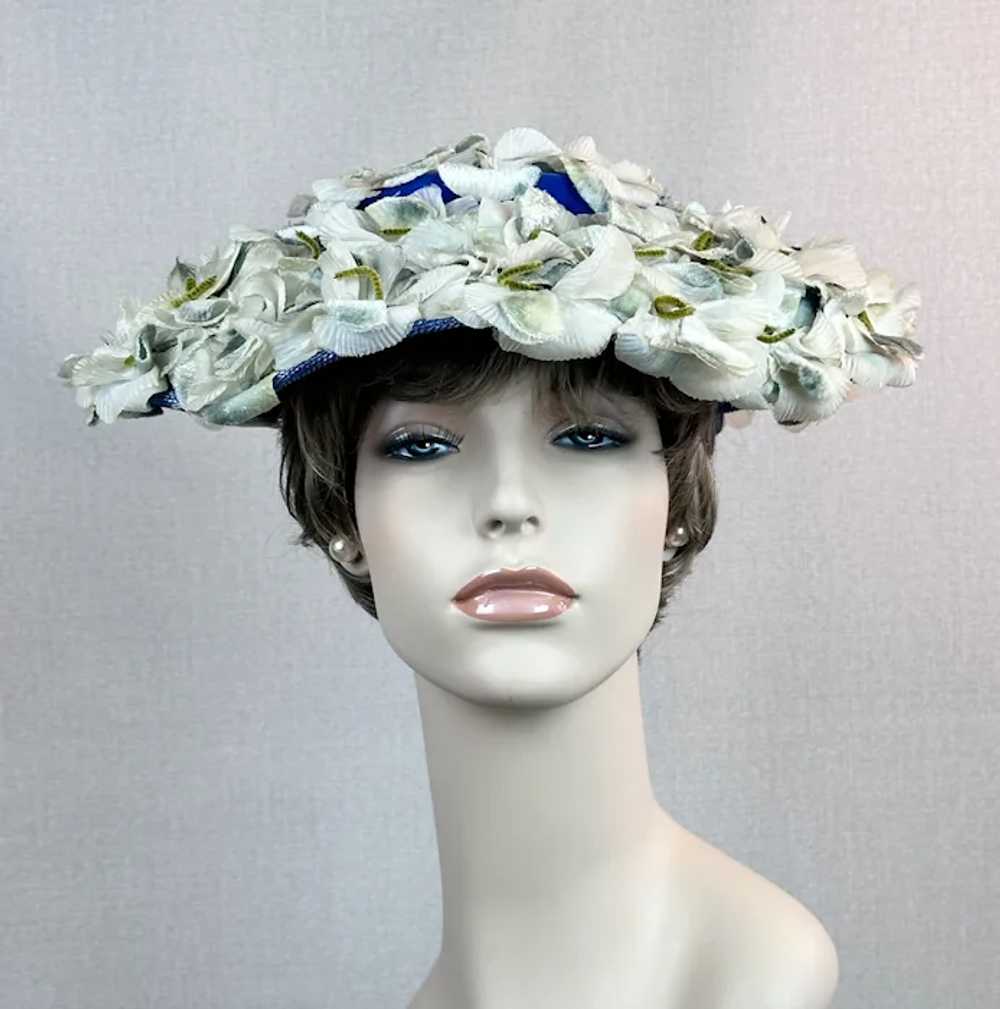 Vintage 1950s White Silk and Velvet Floral Platte… - image 4