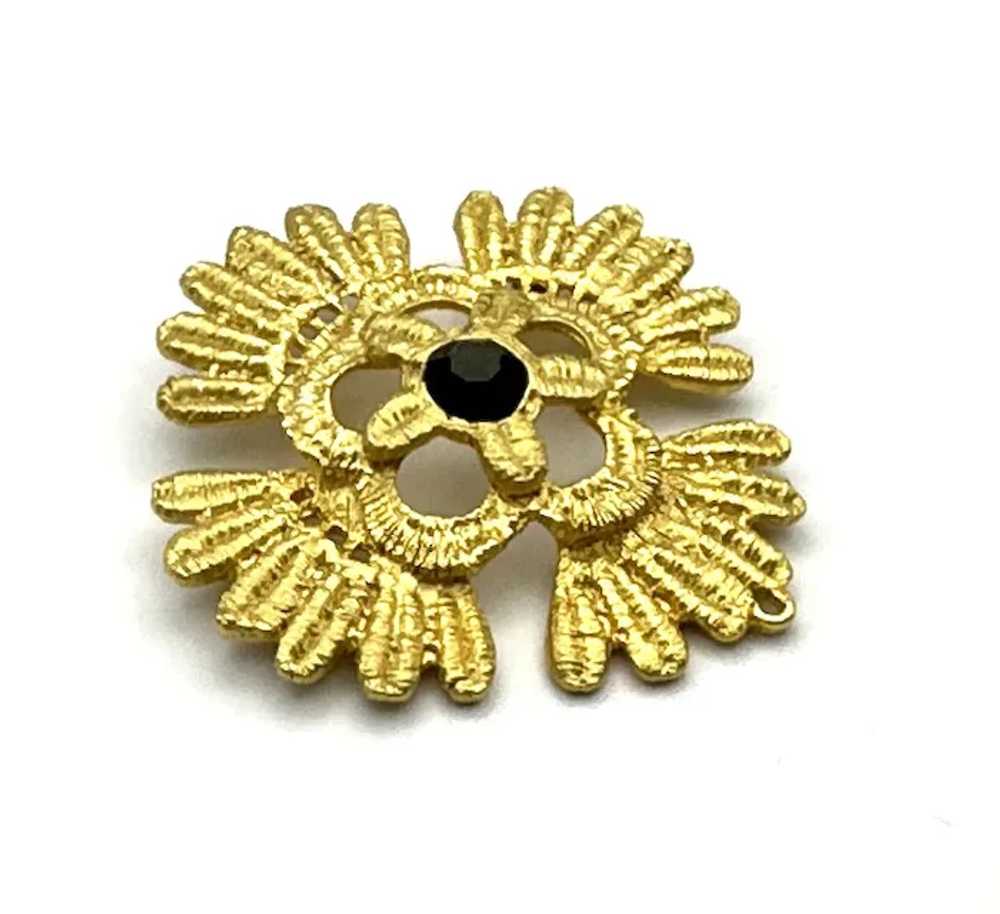 Etched Goldtone Flower Brooch with Pretty Black C… - image 4